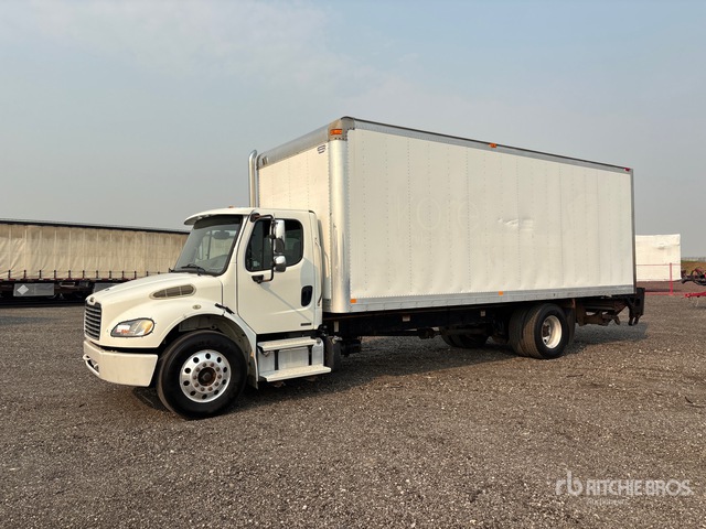 2011 Freightliner M2106 4x2 Van Truck