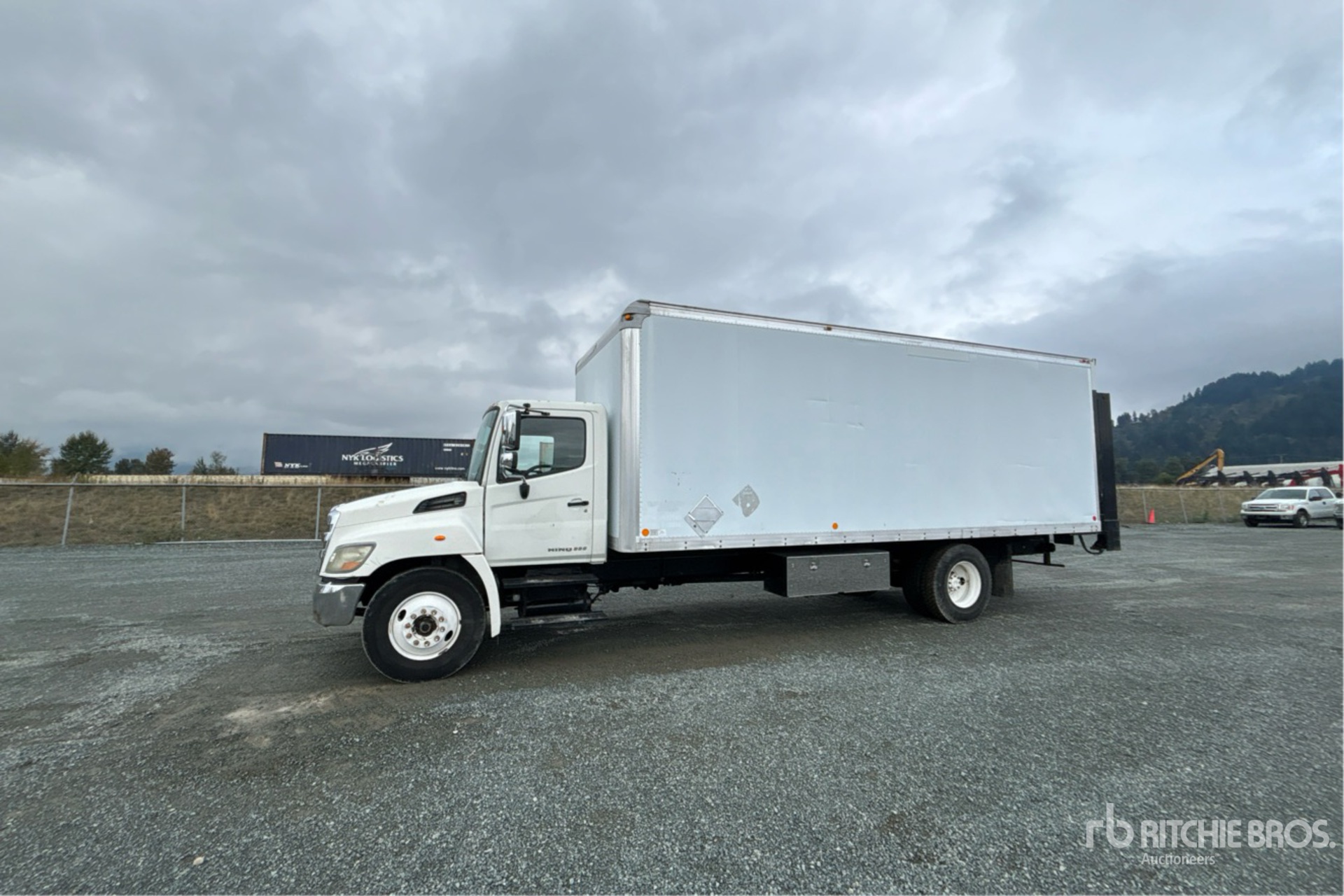2011 Hino 308