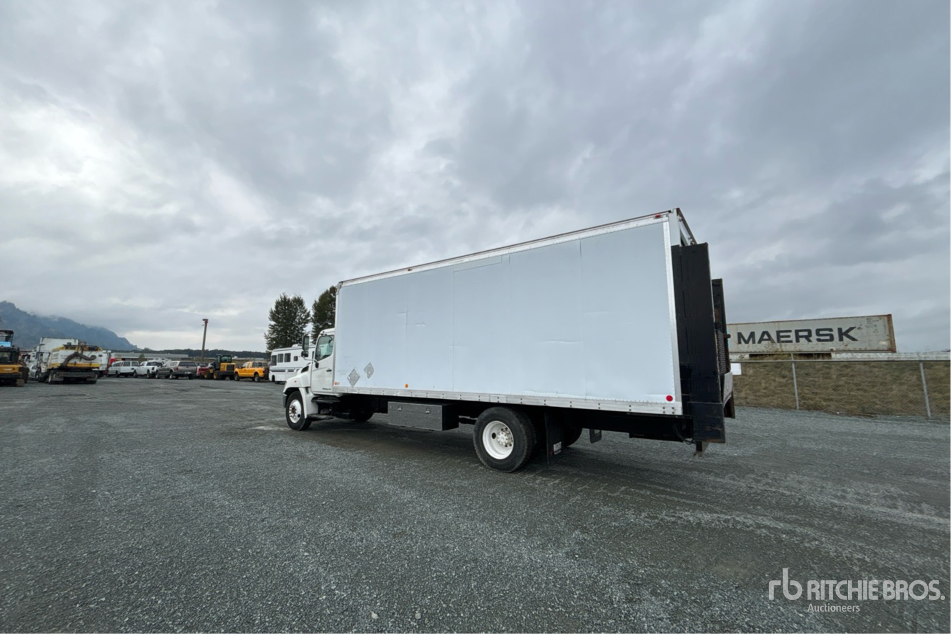 2011 Hino 308