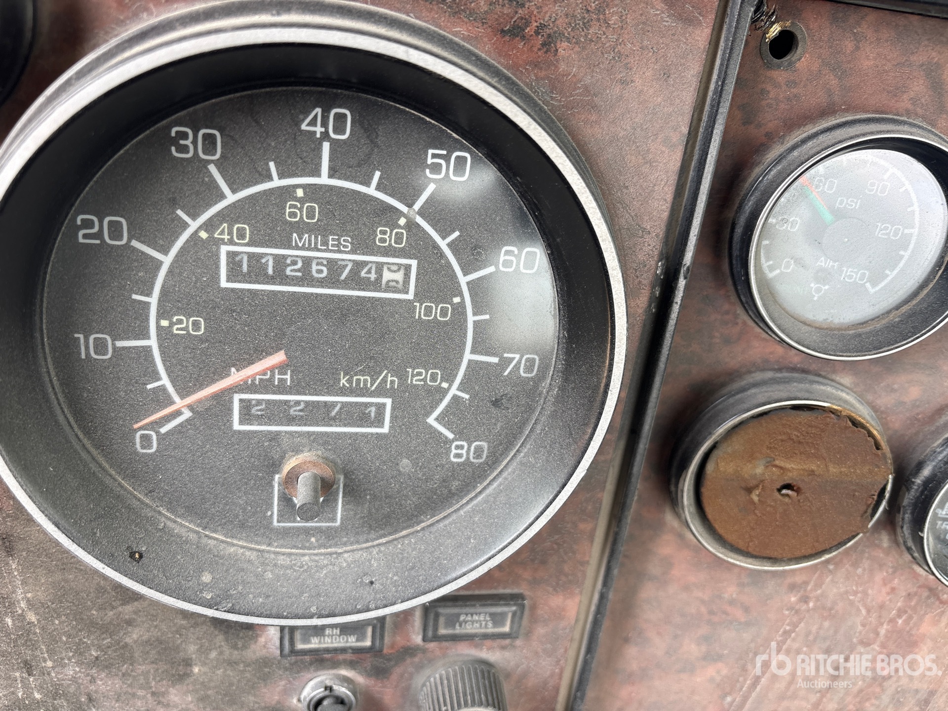 2005 Kenworth W900