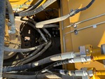 Hydraulics with Hydraulic Center Swivel
