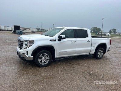 General Appearance with Featured Photo
