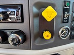 Cab with Control de Frenos
