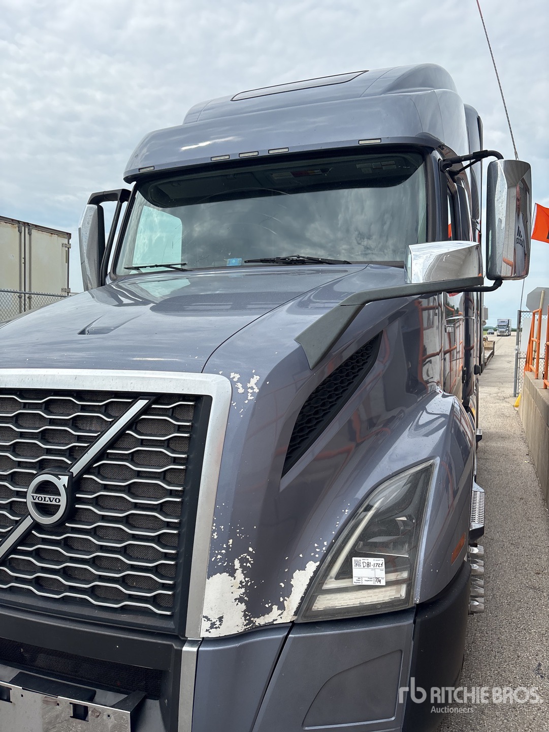 2019 Volvo VNL860