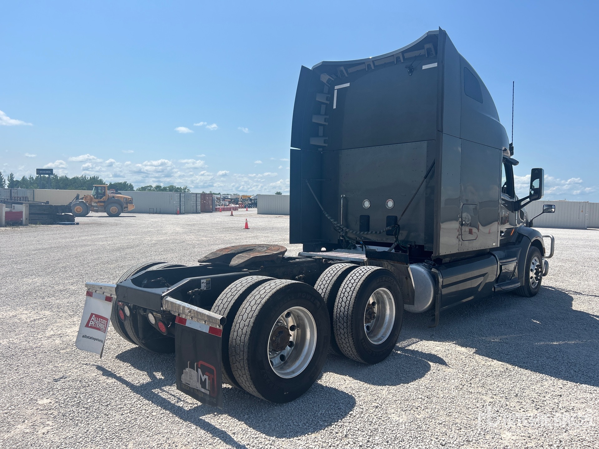 2022 Peterbilt 579