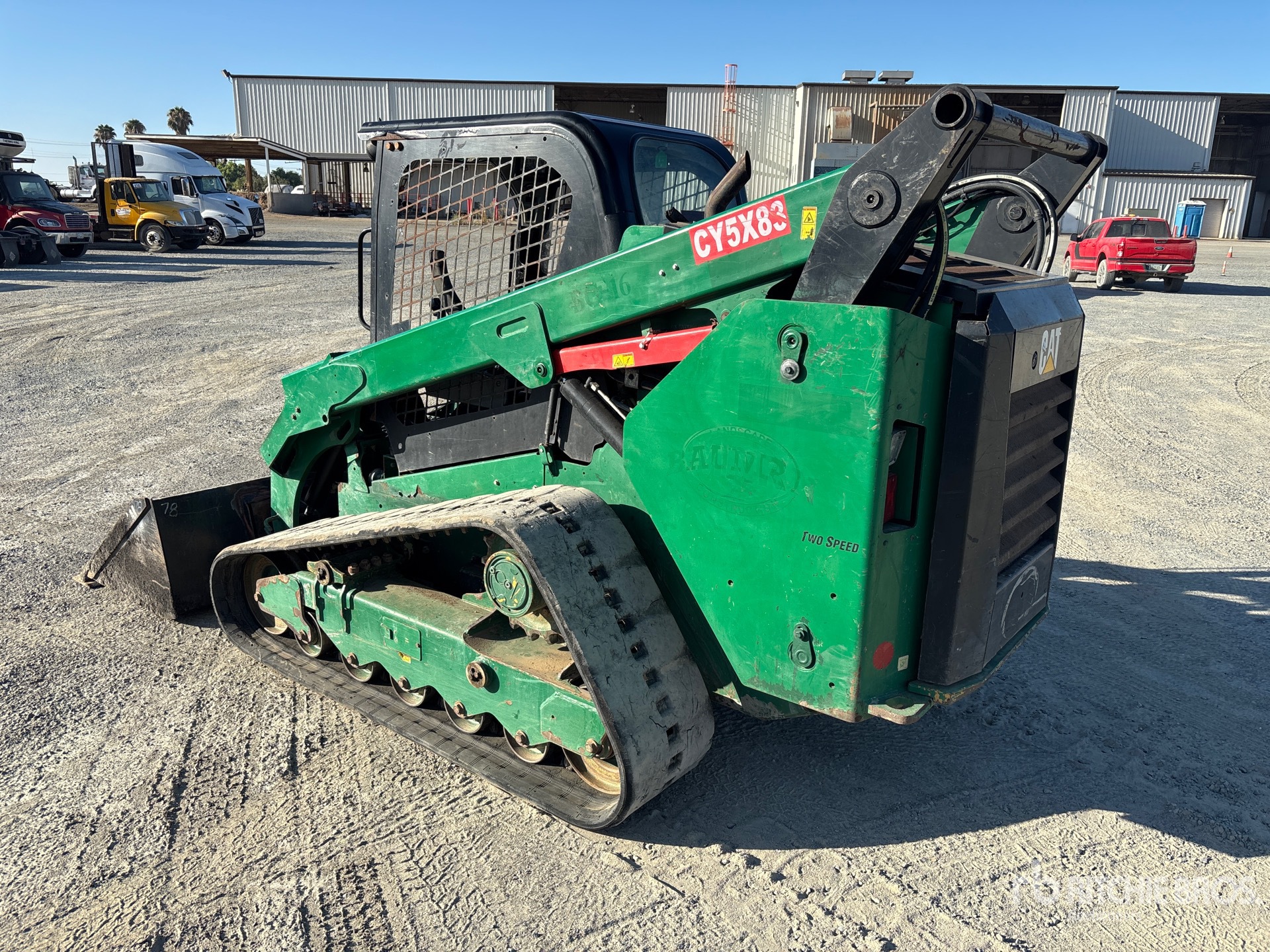 General Appearance with Picture, Left Rear Corner