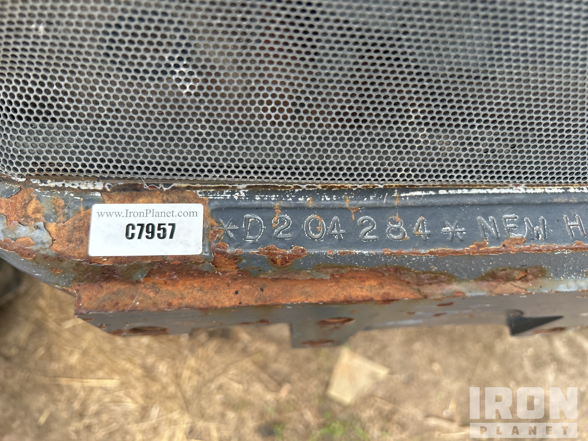 1999 New Holland TV140