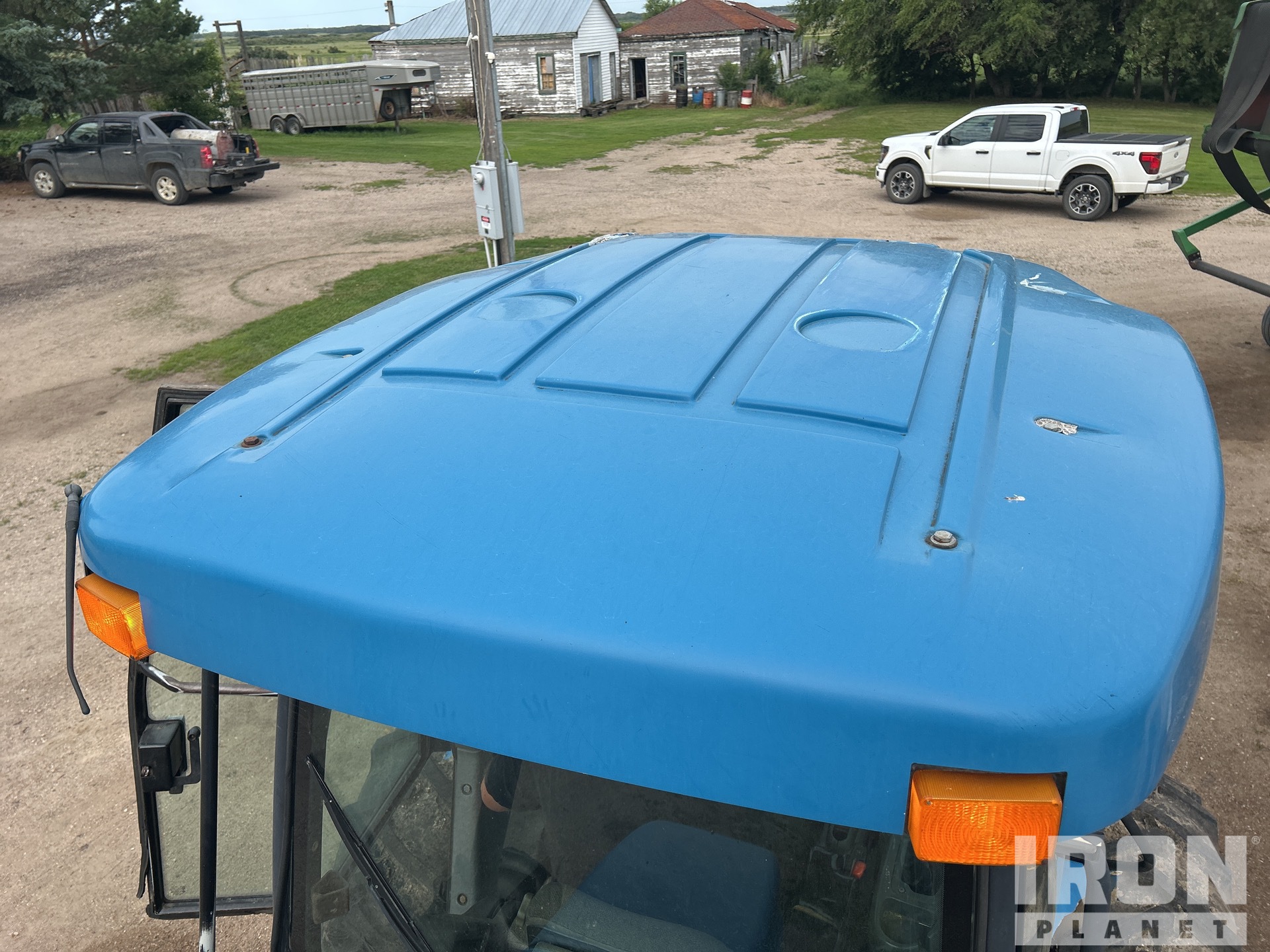 1999 New Holland TV140