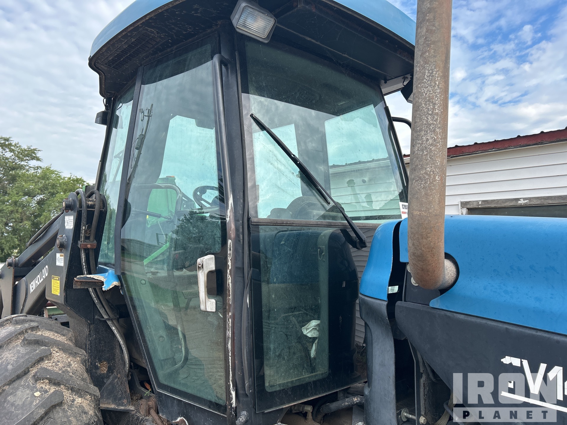 1999 New Holland TV140