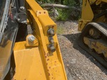 Hydraulics with Auxiliary Hydraulic Plumbing