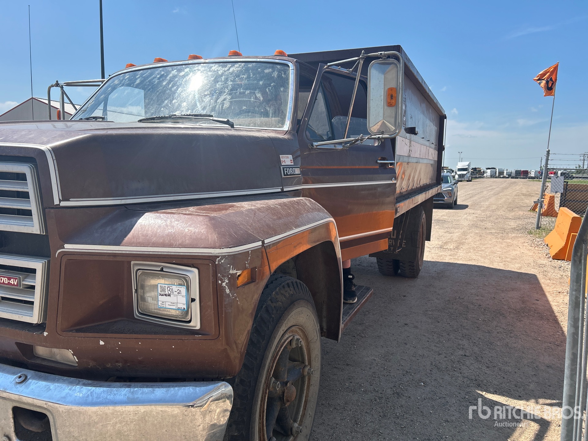 Photo of a 1982 Ford F-700