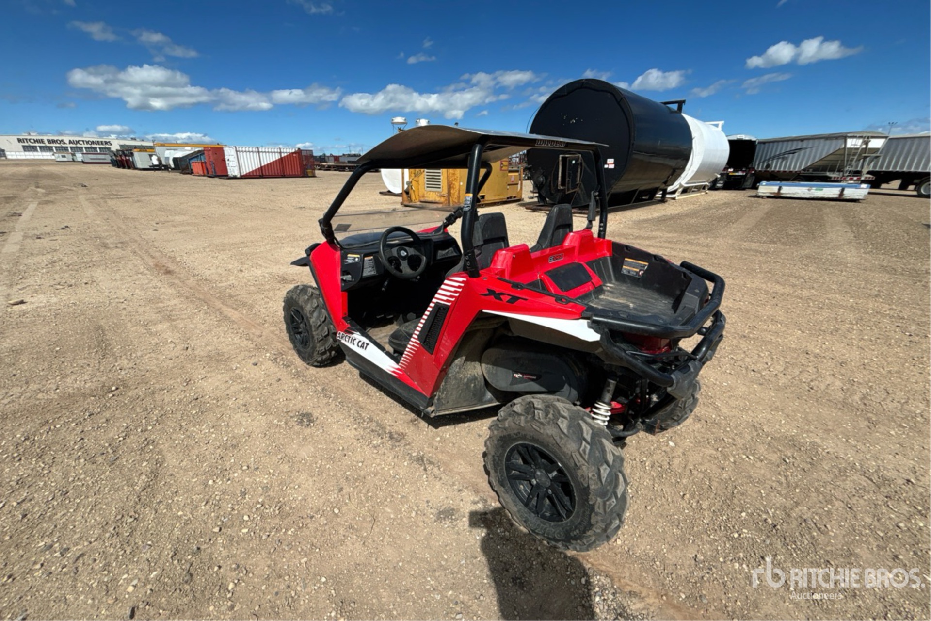 General Appearance with Picture, Left Rear Corner
