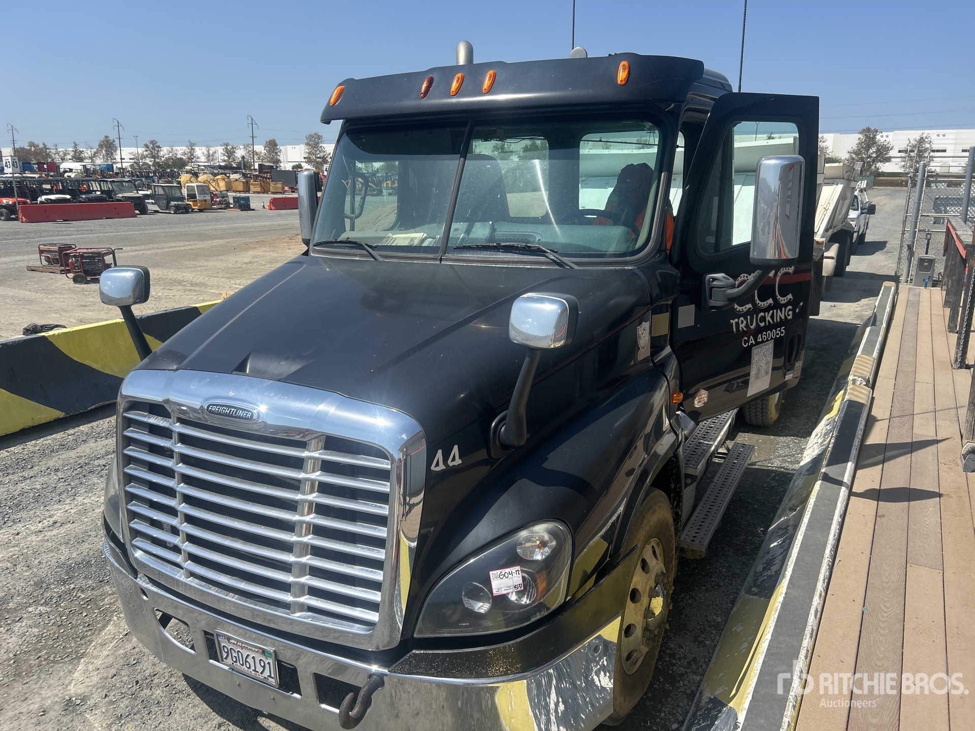 2014 Freightliner CASCADIA 125