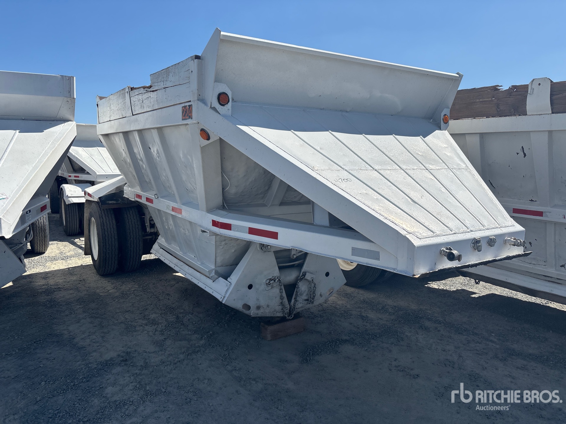 1991 Fruehauf 20 ft S/A Lead