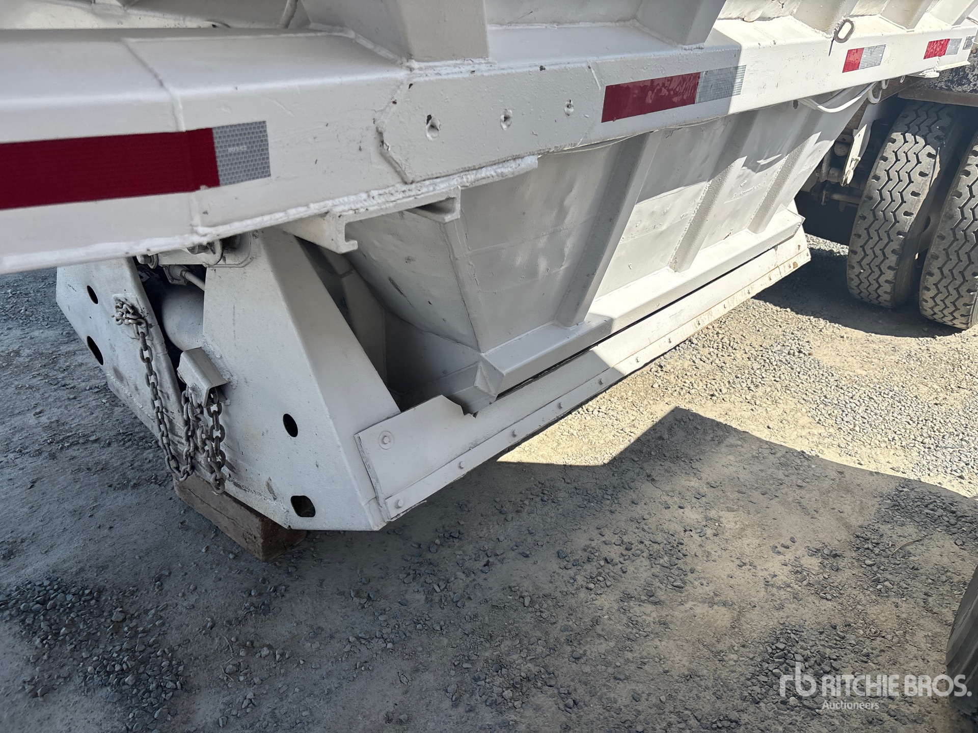 1991 Fruehauf 20 ft S/A Lead