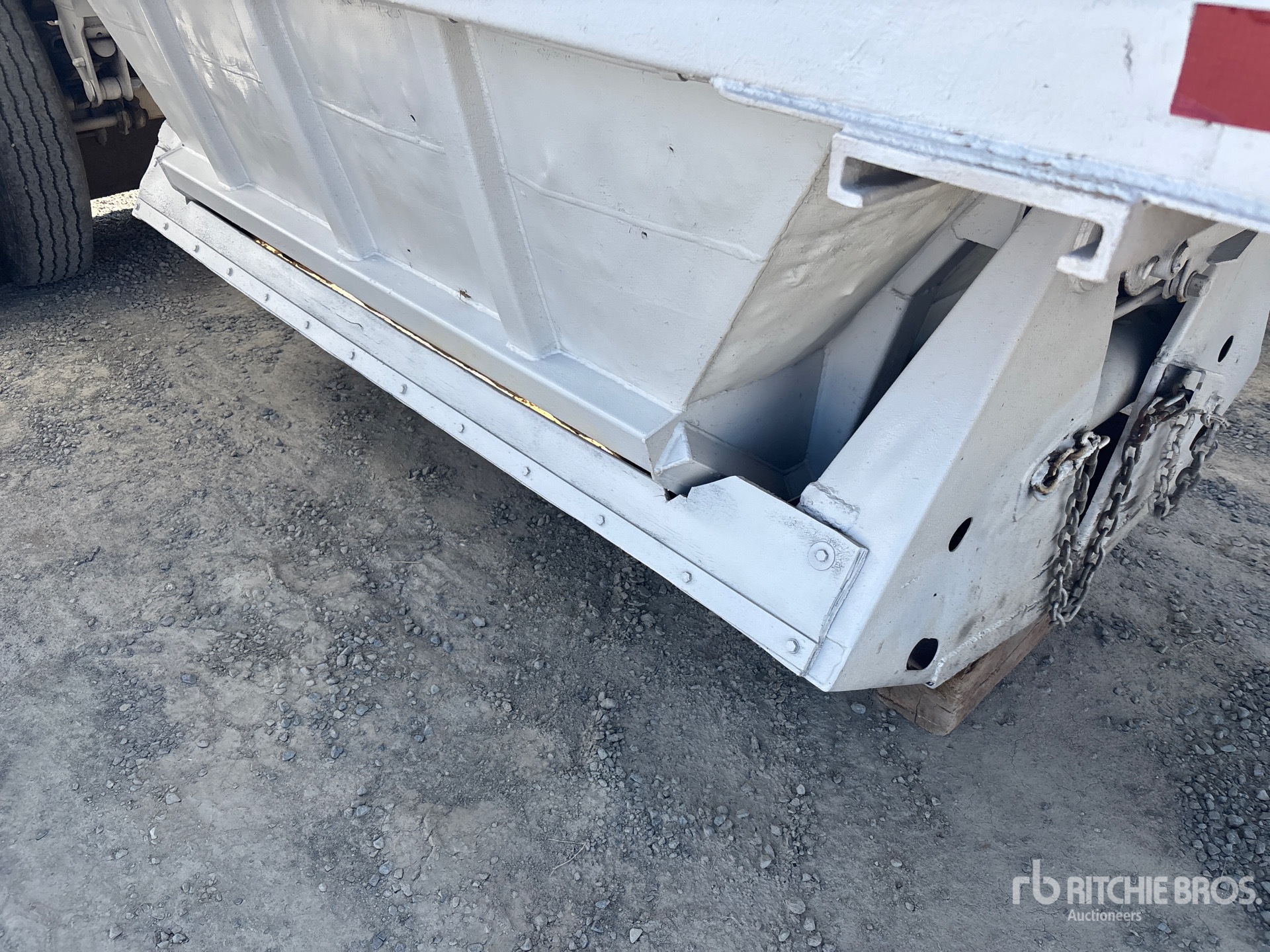 1991 Fruehauf 20 ft S/A Lead