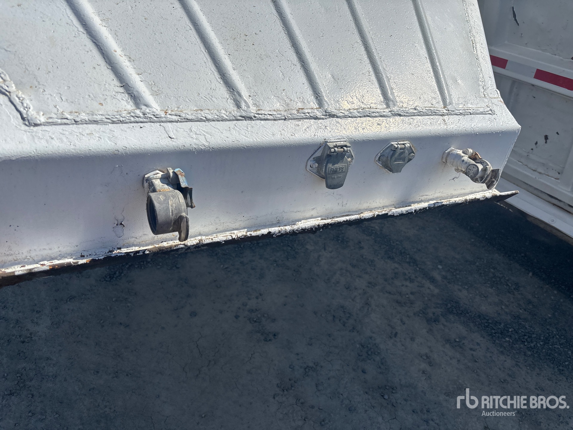 1991 Fruehauf 20 ft S/A Lead