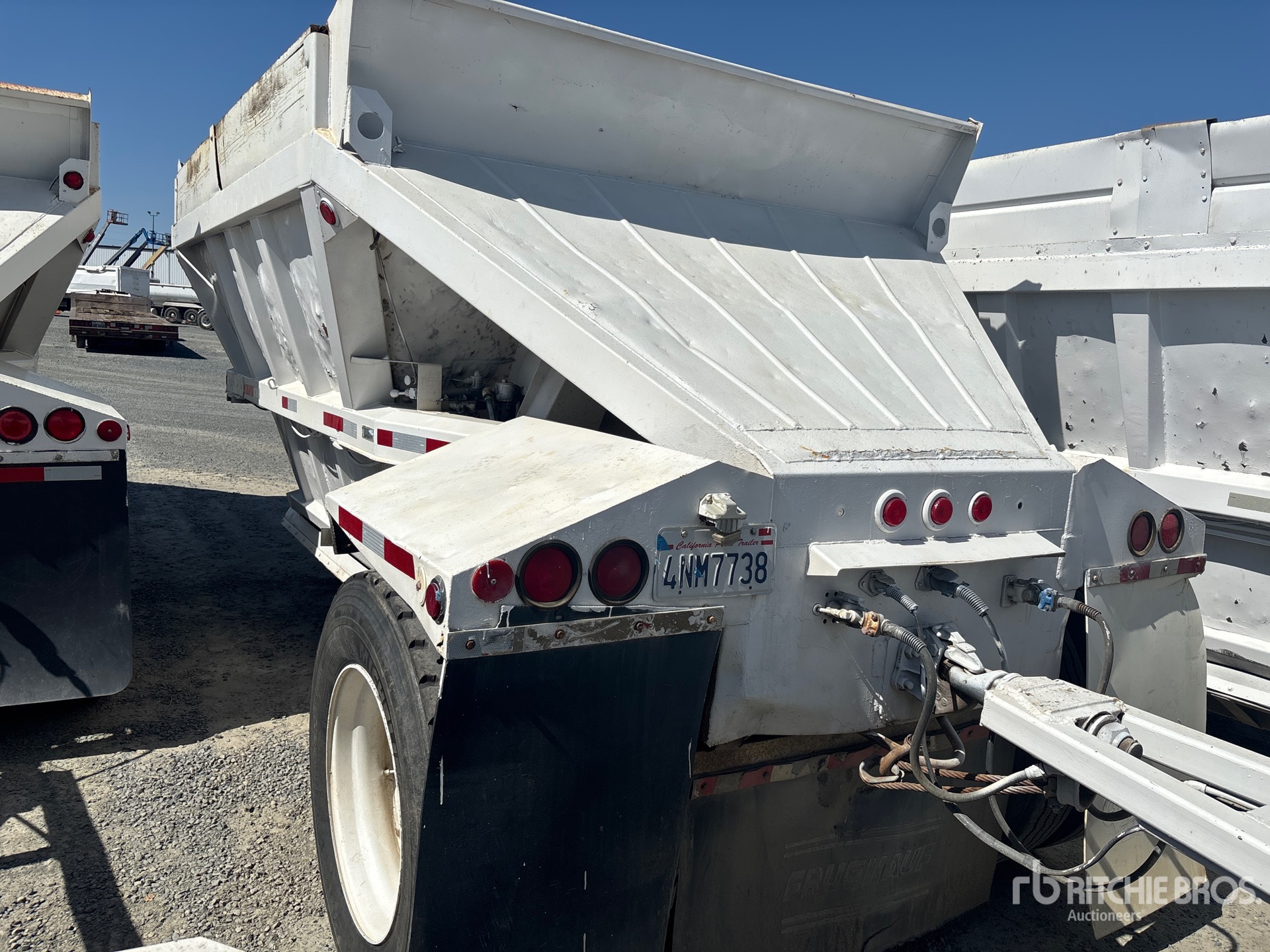 1991 Fruehauf 20 ft S/A Lead