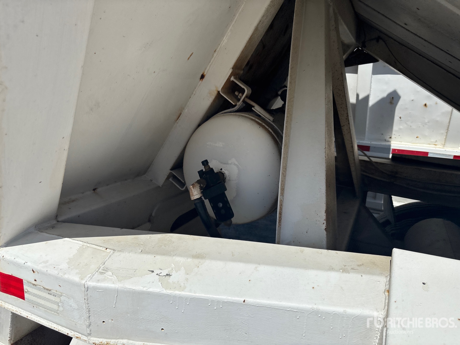 1989 Fruehauf 20 ft S/A Lead