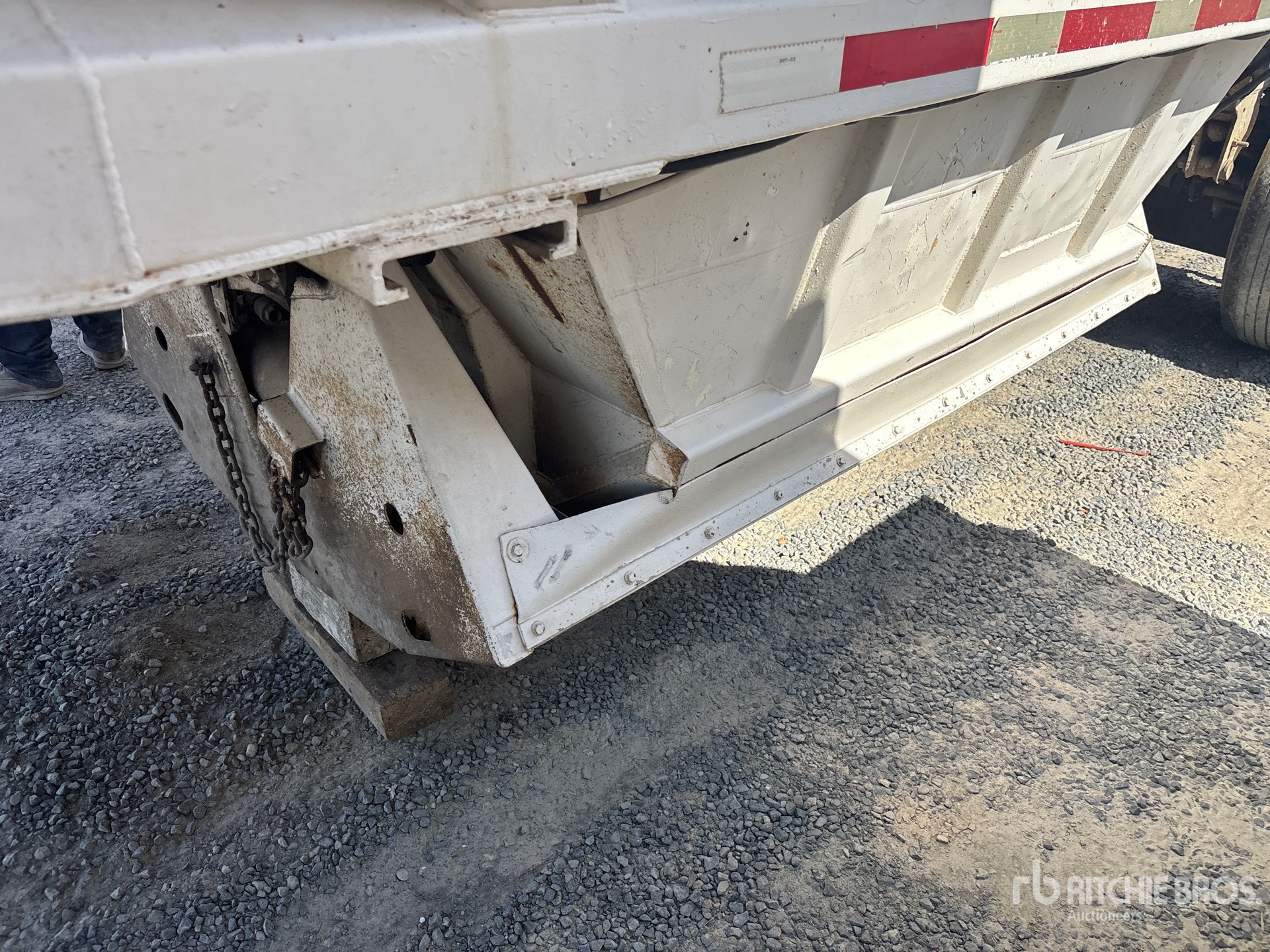 1989 Fruehauf 20 ft S/A Lead