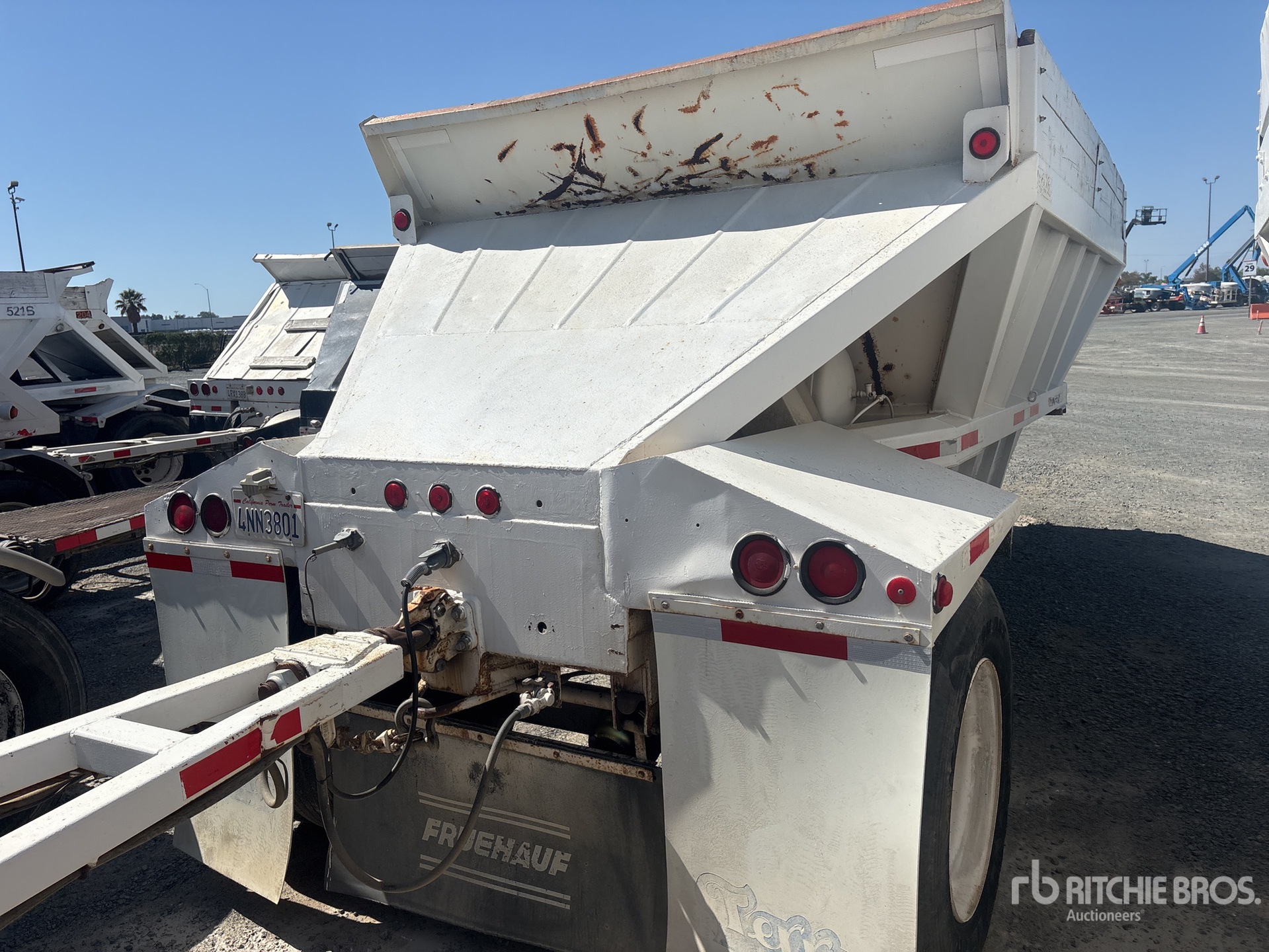1987 Fruehauf 20 ft S/A Lead