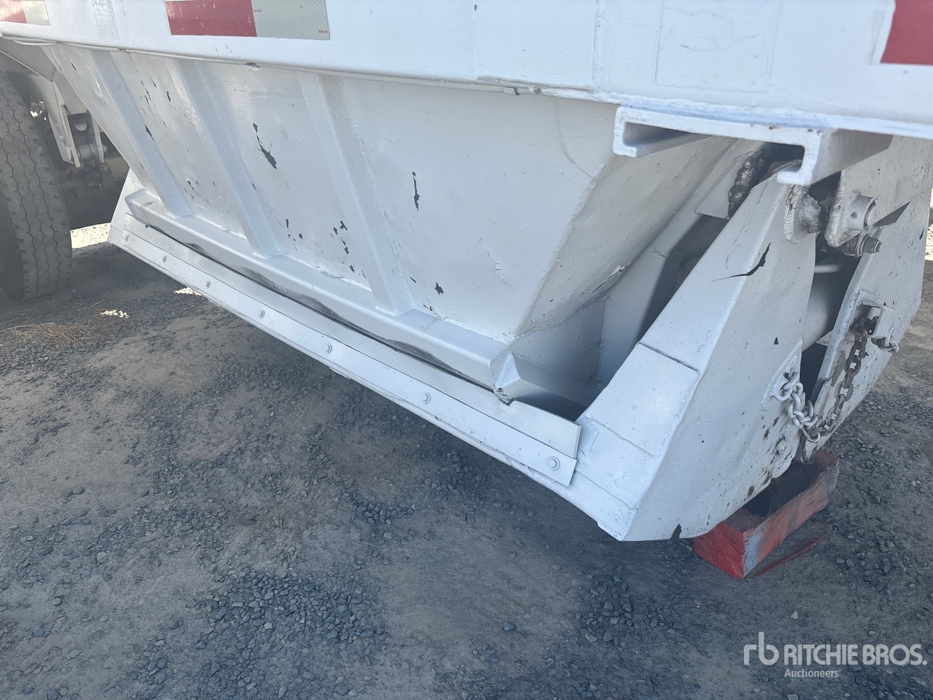 1984 Fruehauf 20 ft S/A Lead