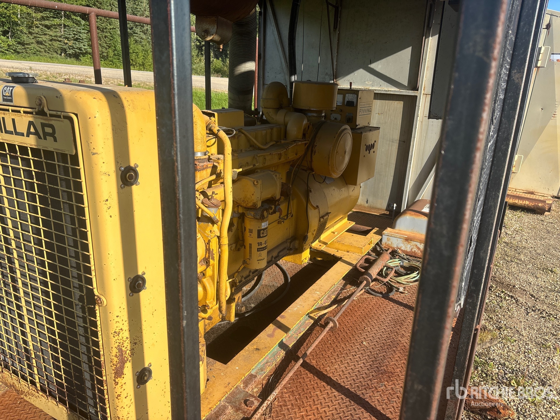 Caterpillar 80 KW SKID-MOUNTED