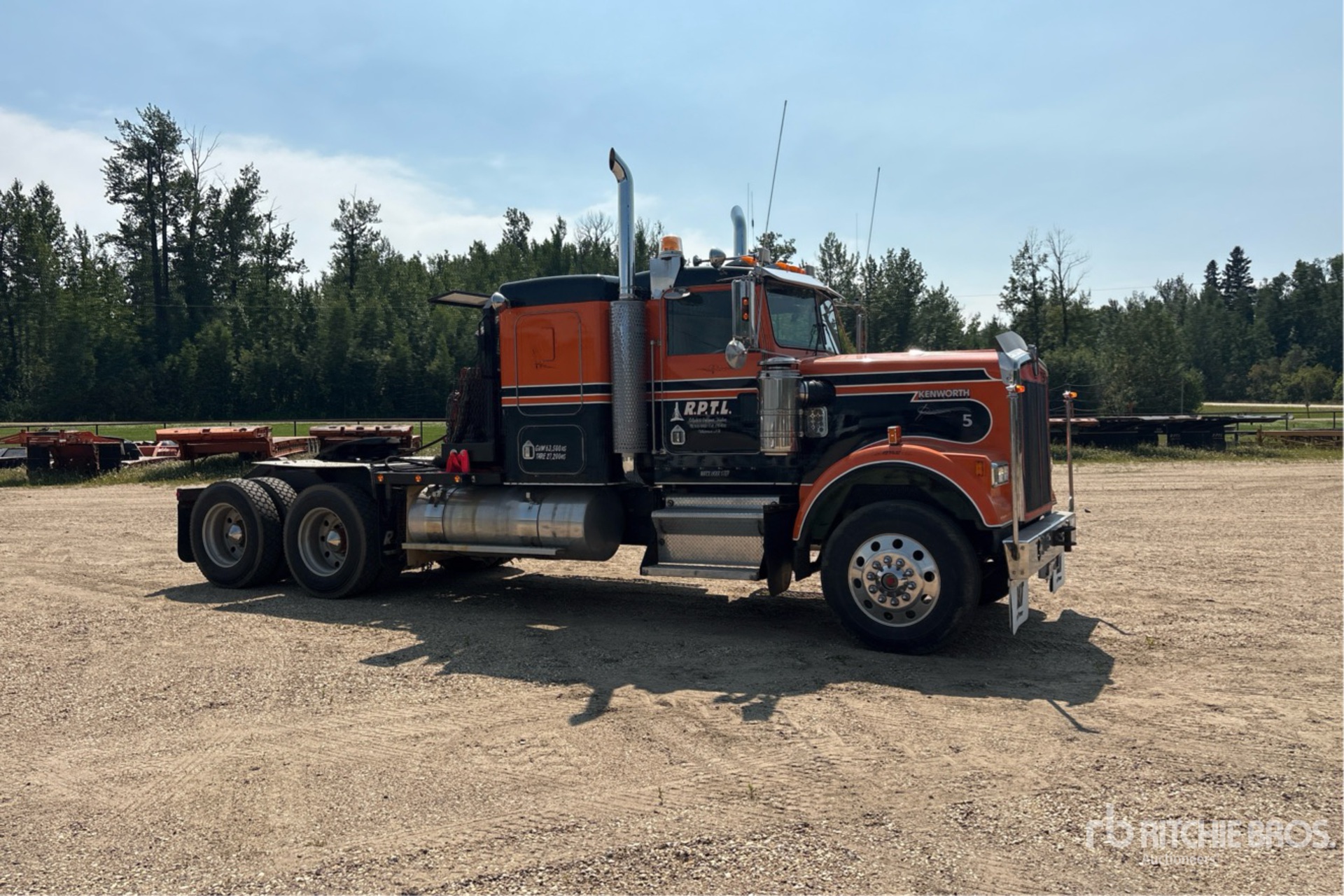1990 Kenworth W900