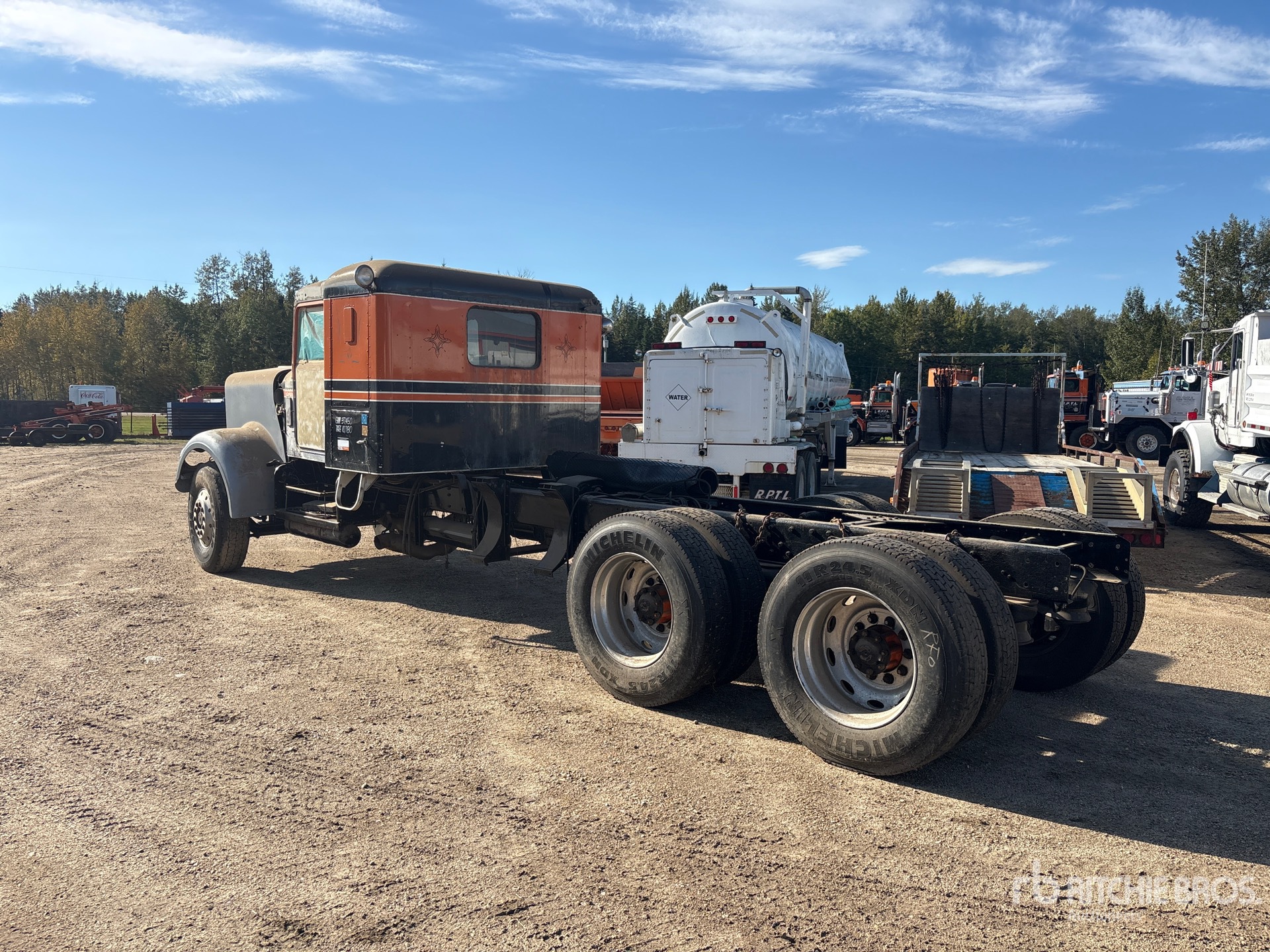 1982 Kenworth W900A