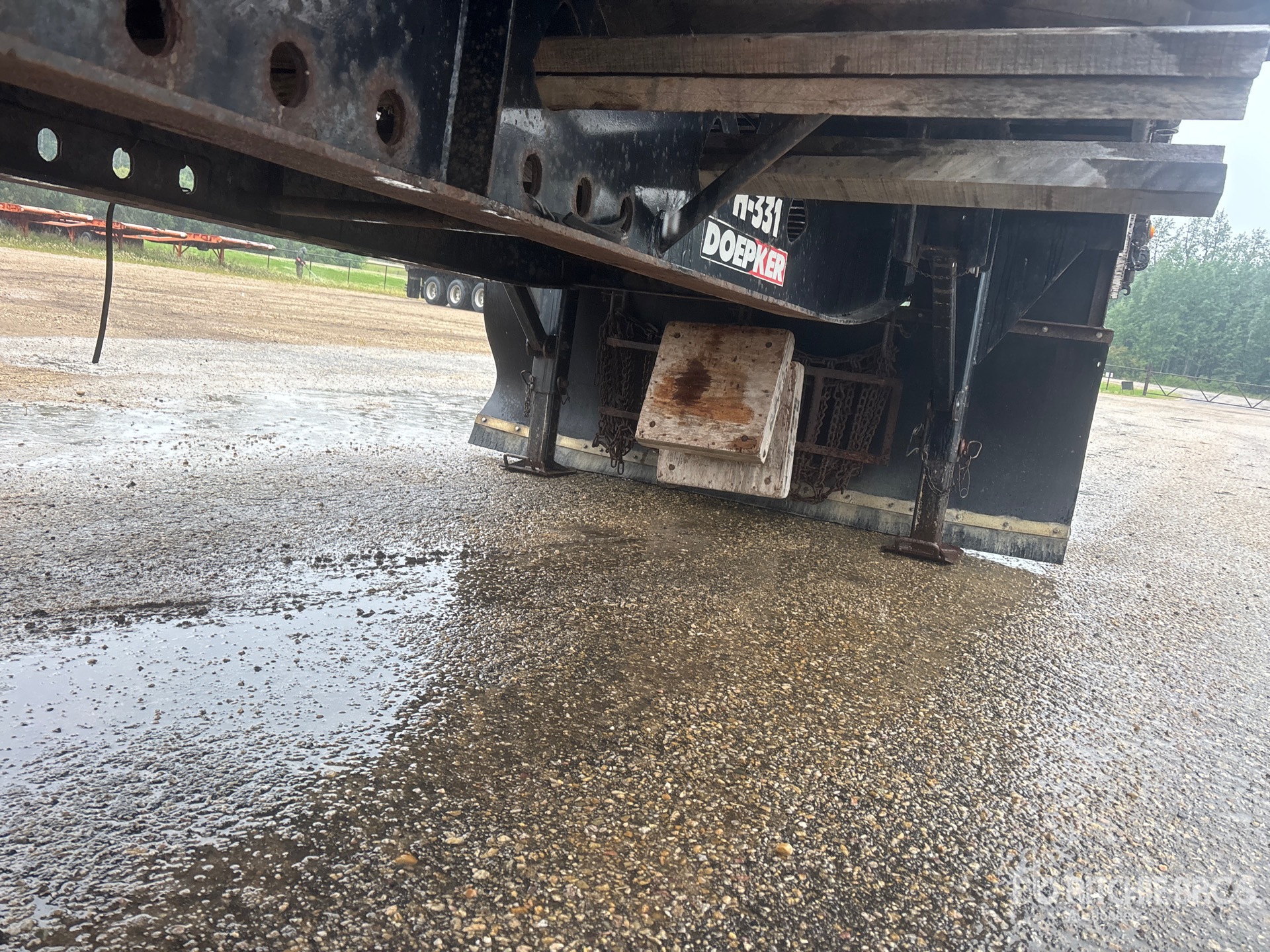 2009 Doepker 42 ft Tri/A Flatbed