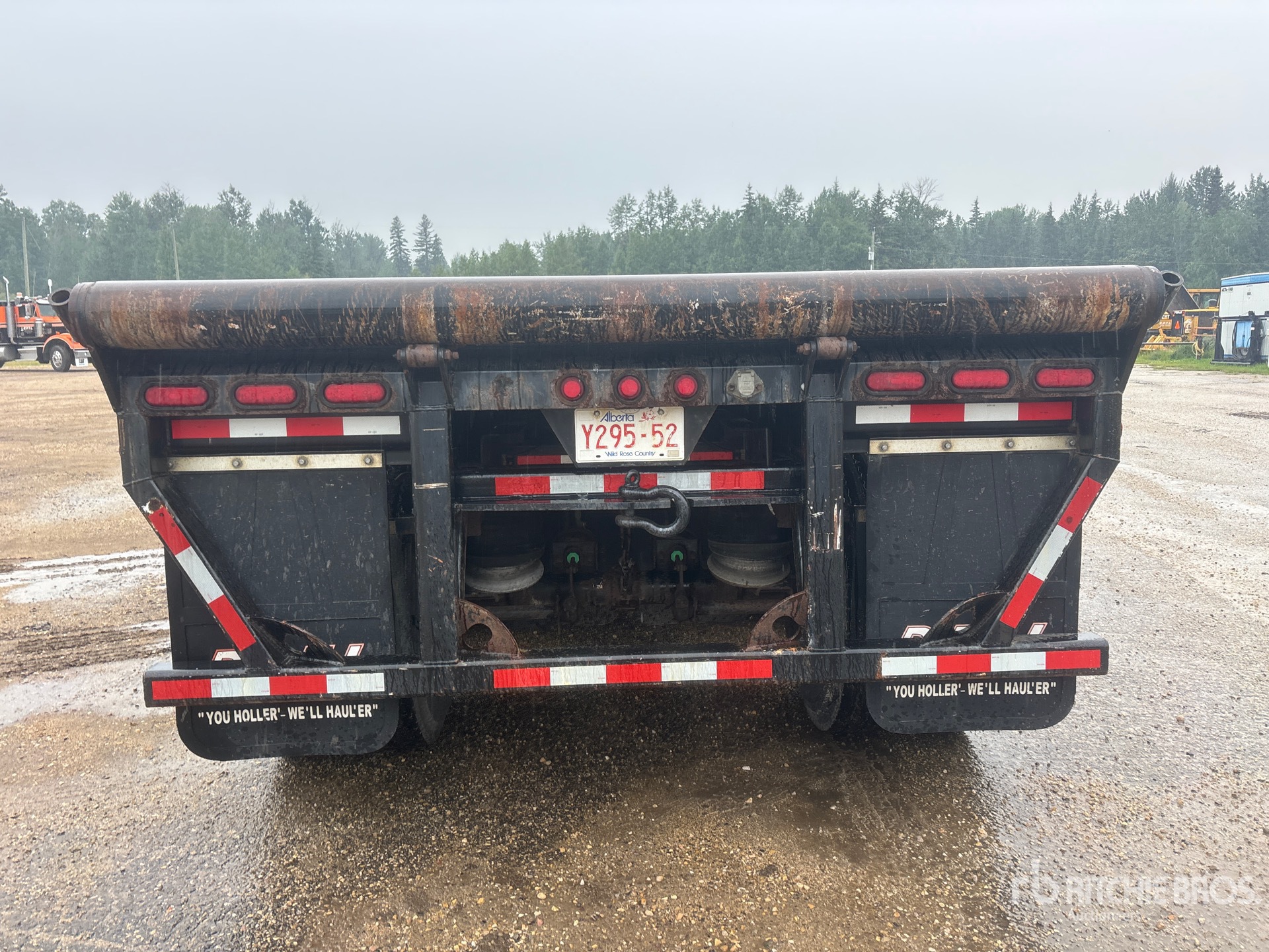 2009 Doepker 42 ft Tri/A Flatbed