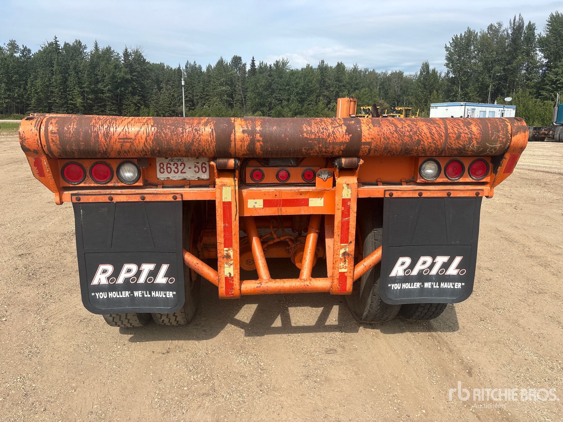 1981 Nortrail 40 ft T/A Flatbed