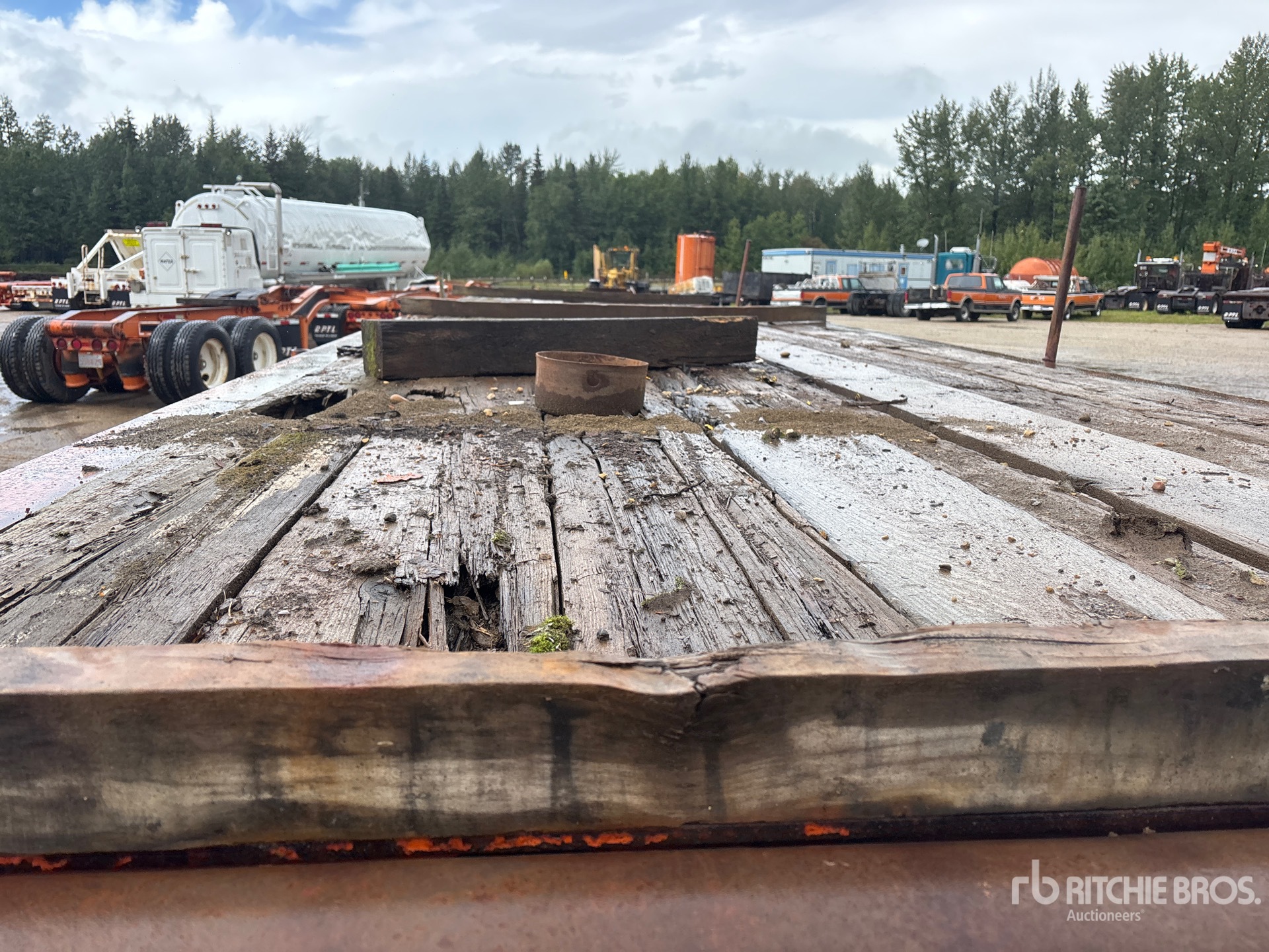 1980 Scona 40 FT T/A FLATBED