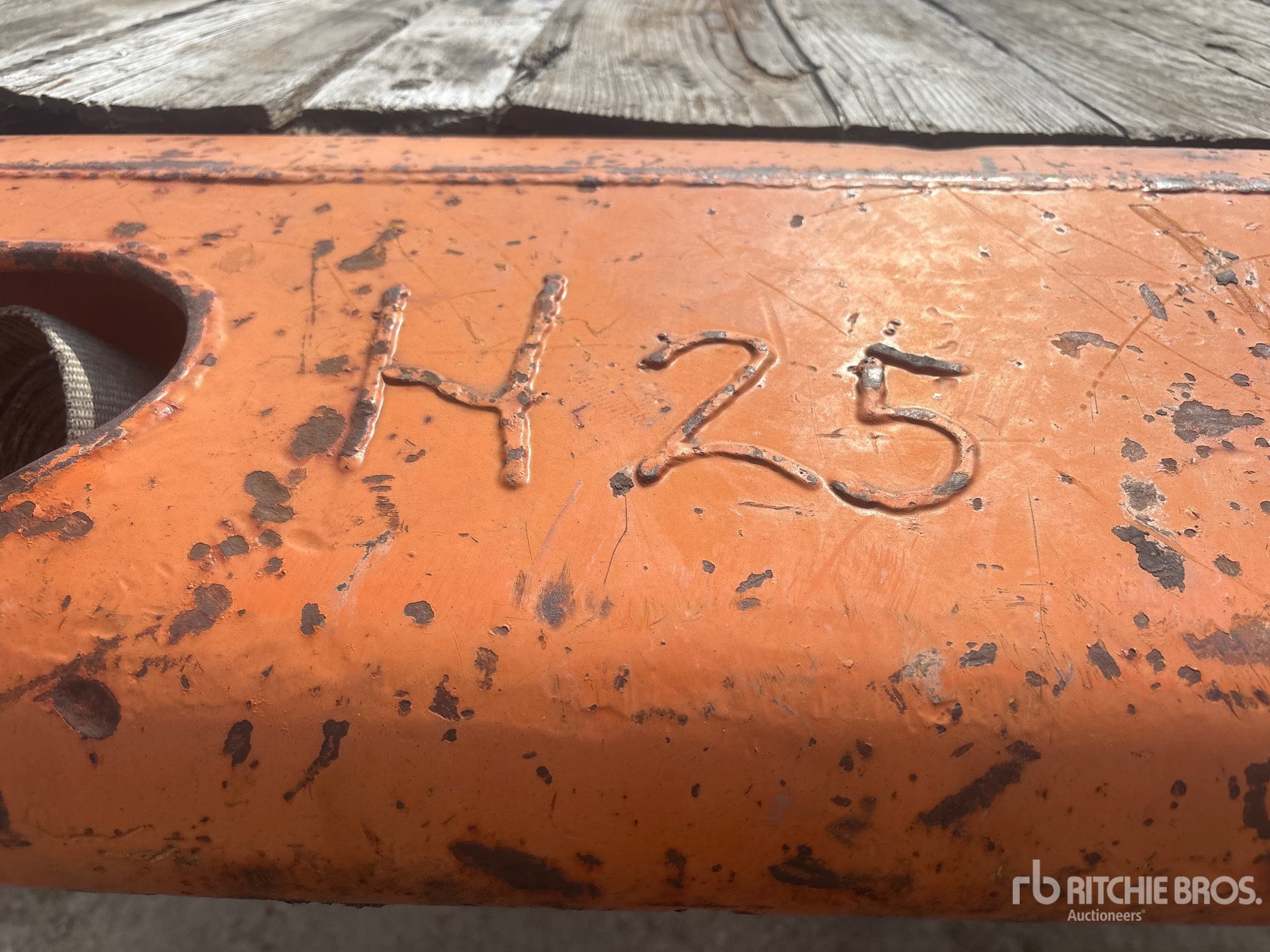 1977 Neils 40 ft T/A Flatbed