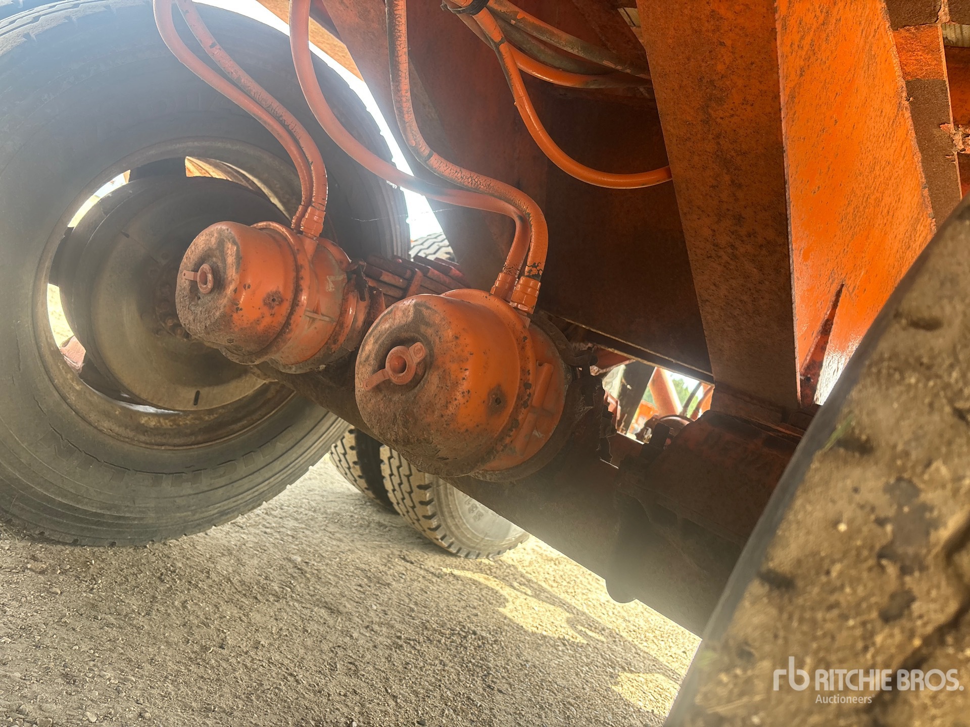 1977 Neils 40 ft T/A Flatbed