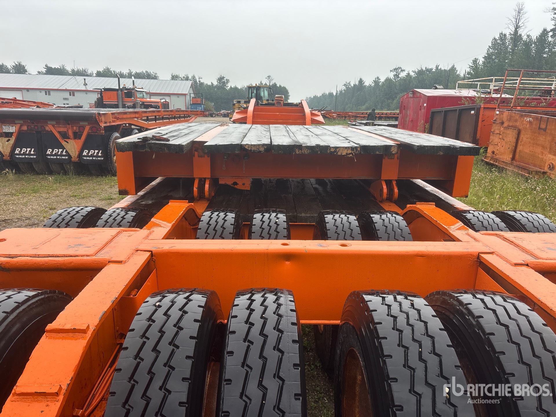 1987 Columbia 16-WHEEL REMOVABLE GOOSENECK