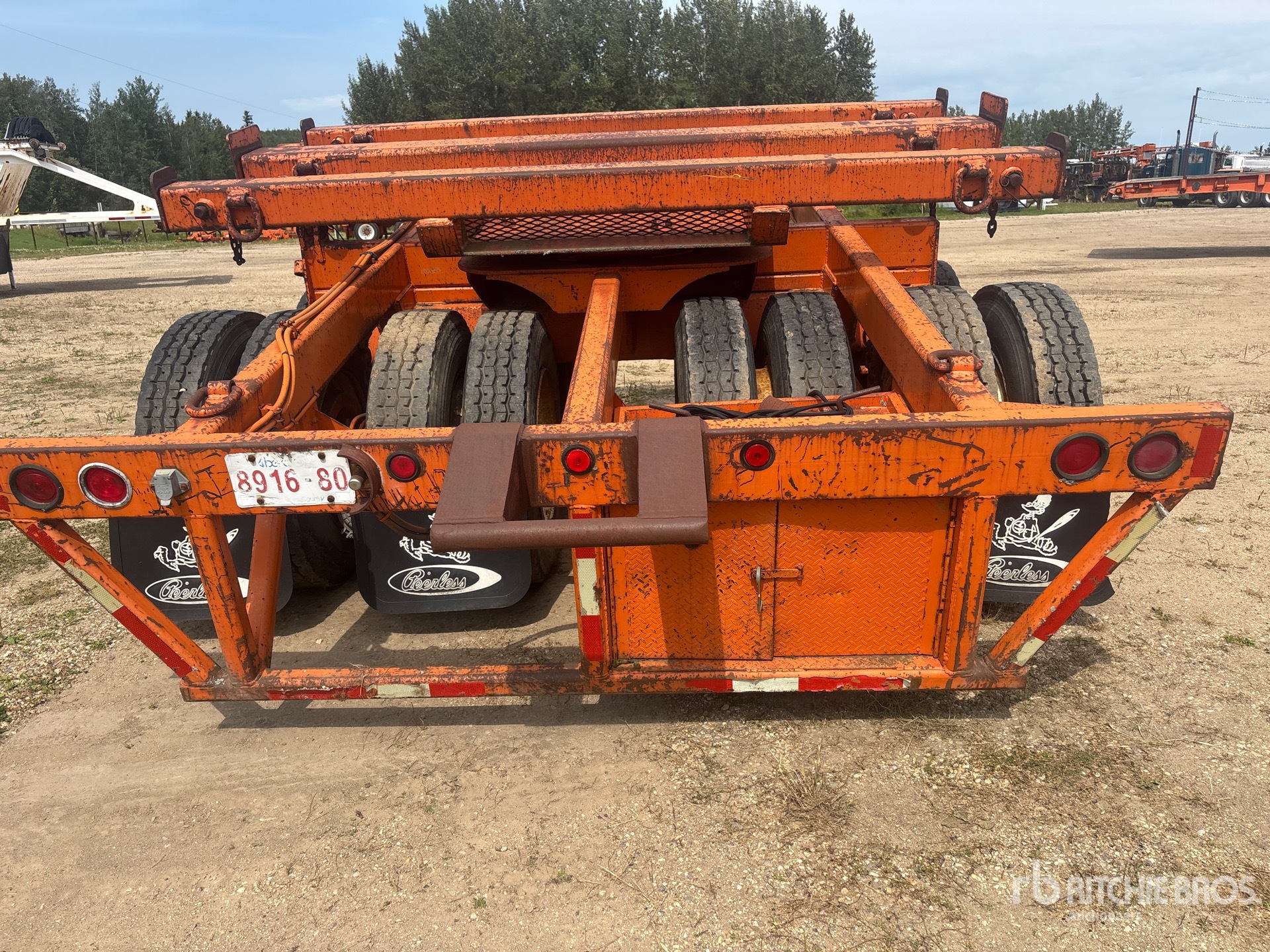 1995 Peerless 16-Wheel Derrick