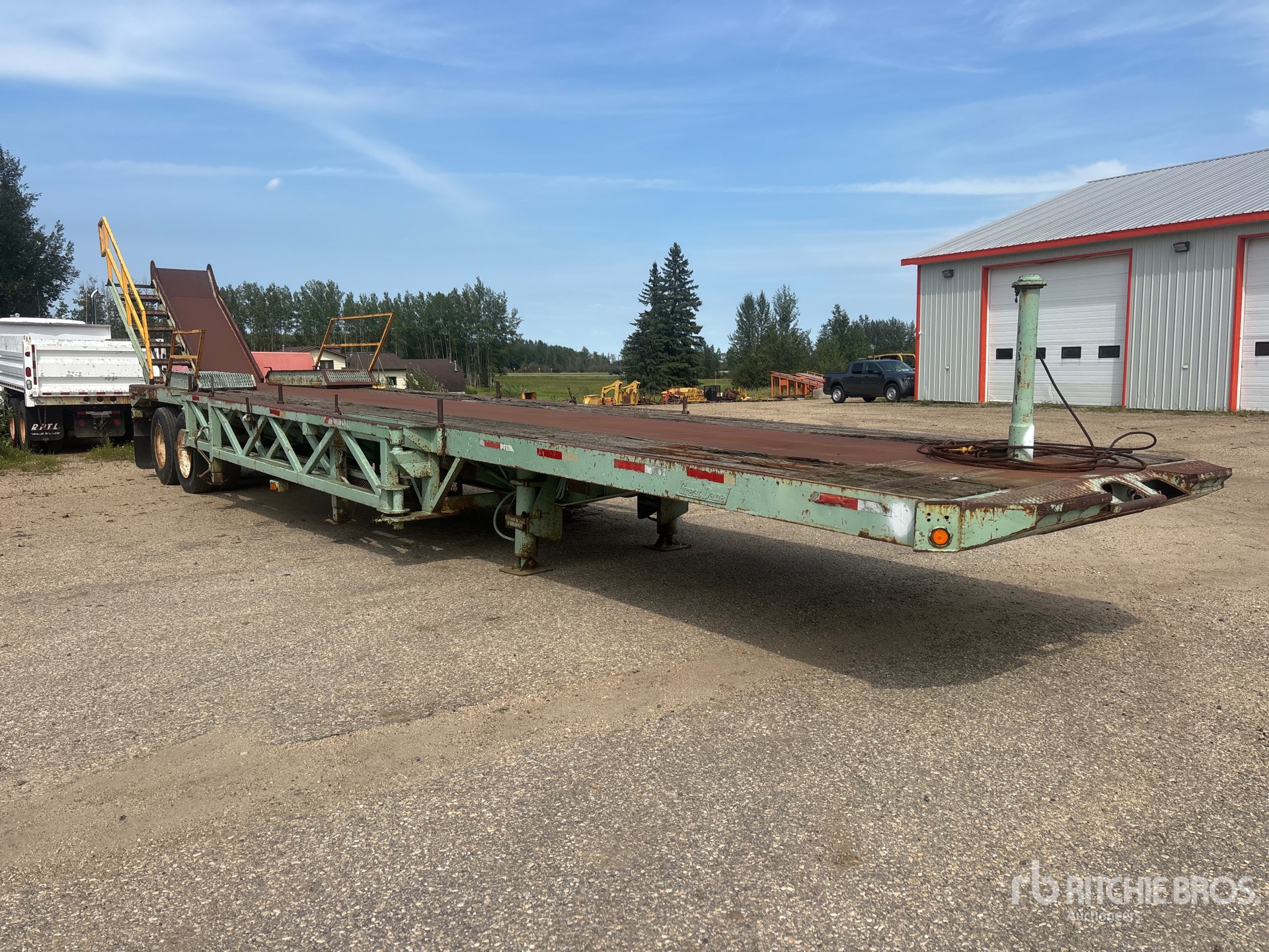 Great Dane T/A HYDRAULIC CATWALK TRAILER