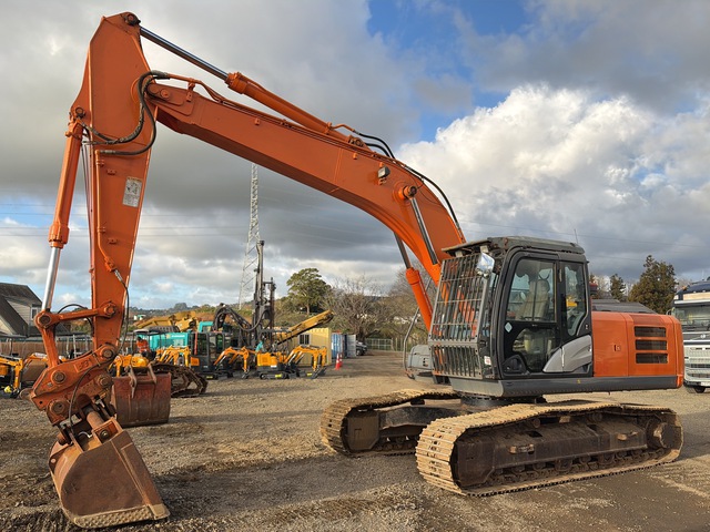 2012 Hitachi ZX200LC-5G Tracked Excavator