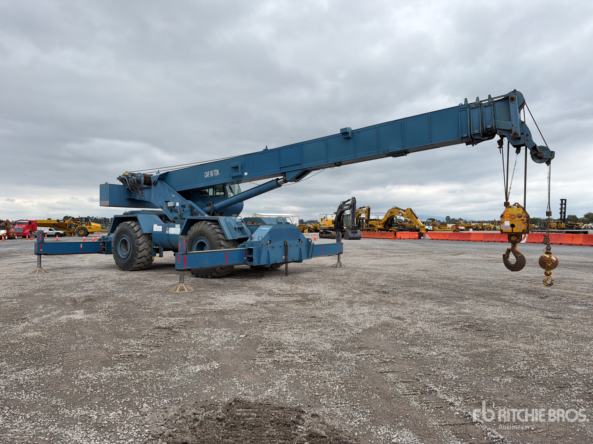 2007 Terex RT780
