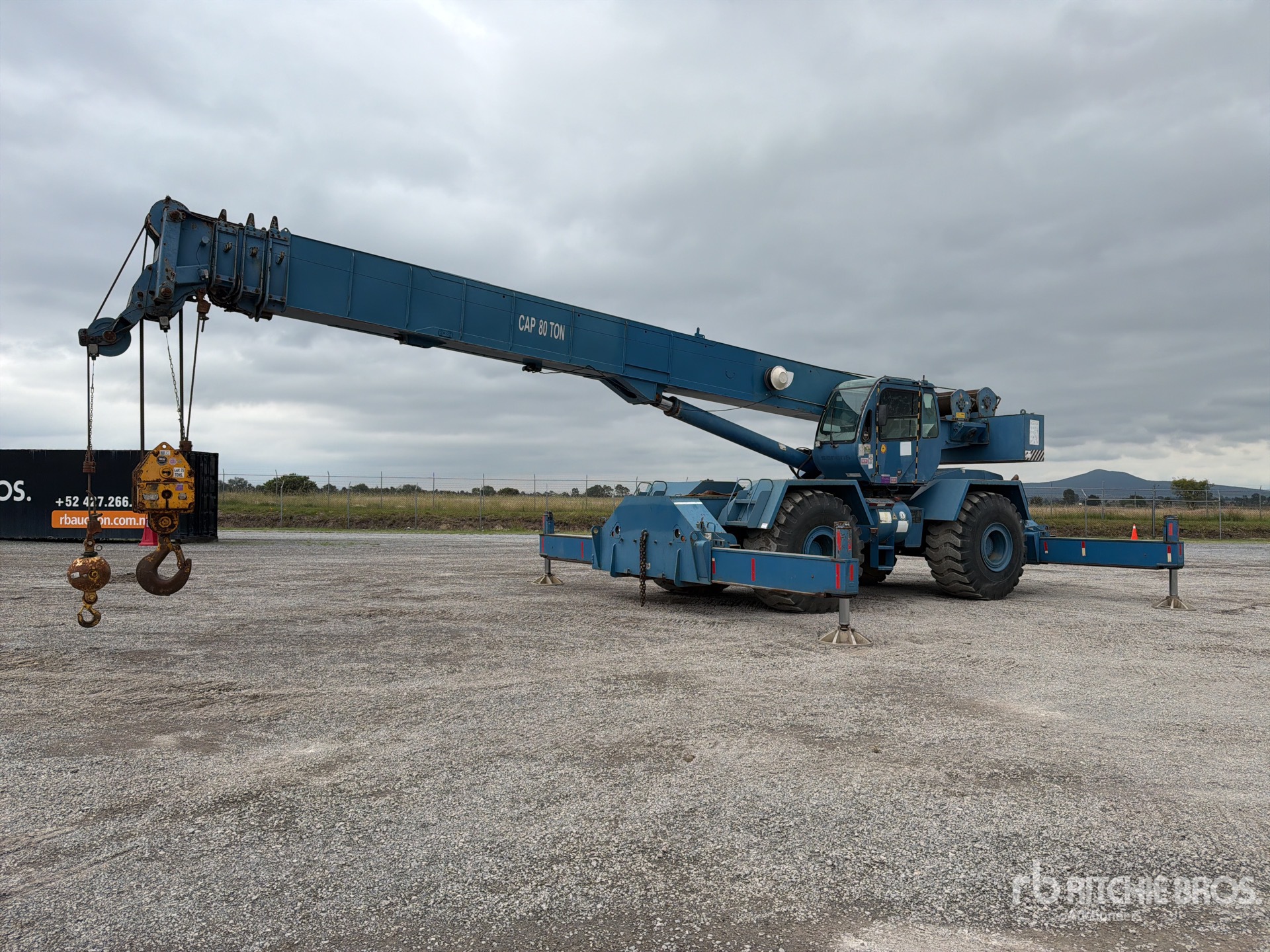 2007 Terex RT780