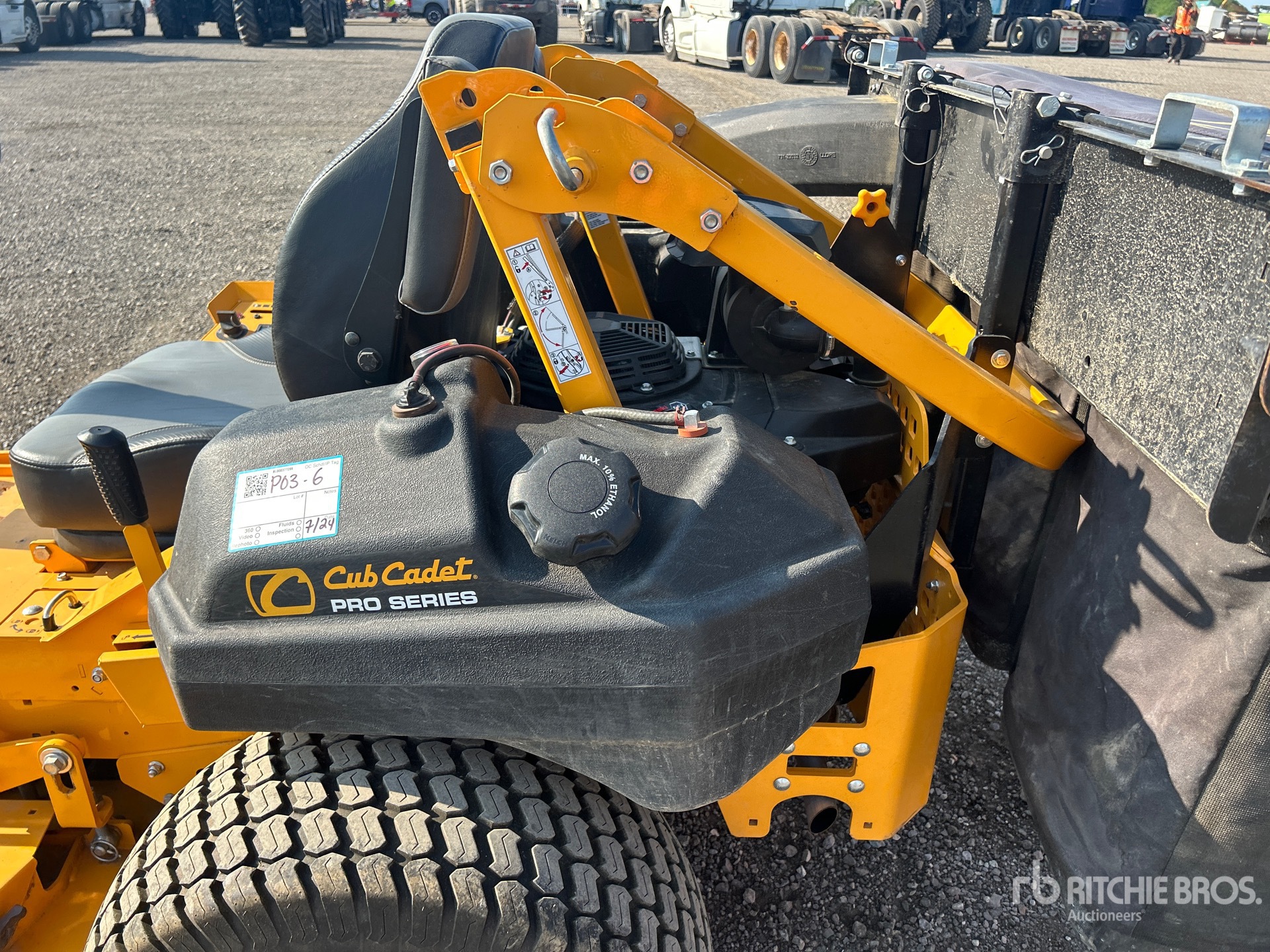 2025 Cub Cadet PRO 2900