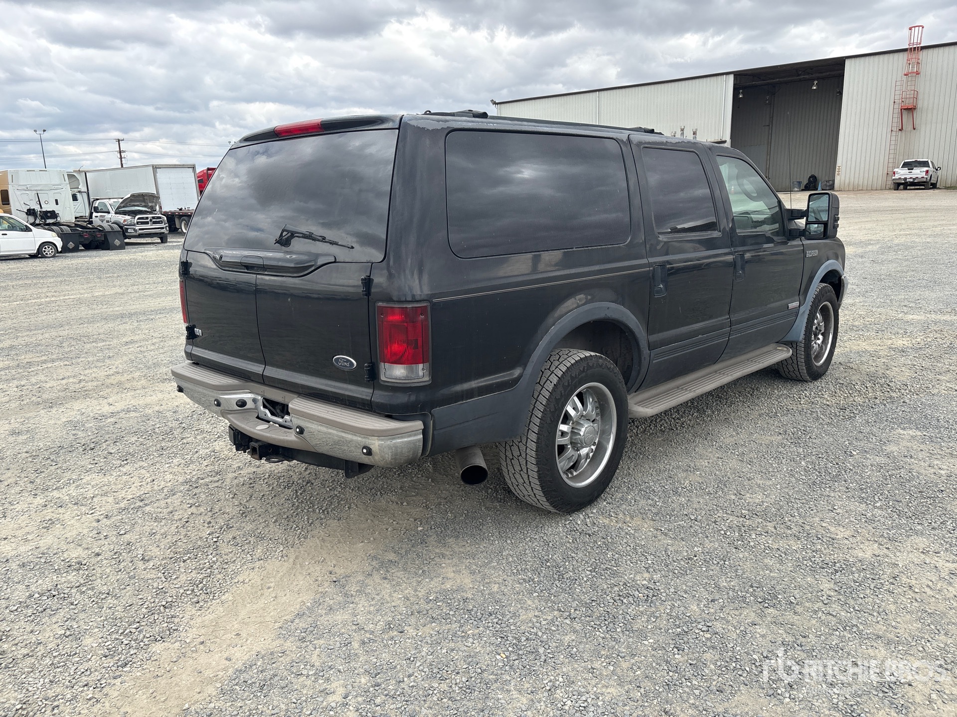 General Appearance with Picture, Right Rear Corner