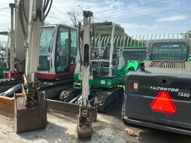 2019 Takeuchi TB230 Mini Excavator