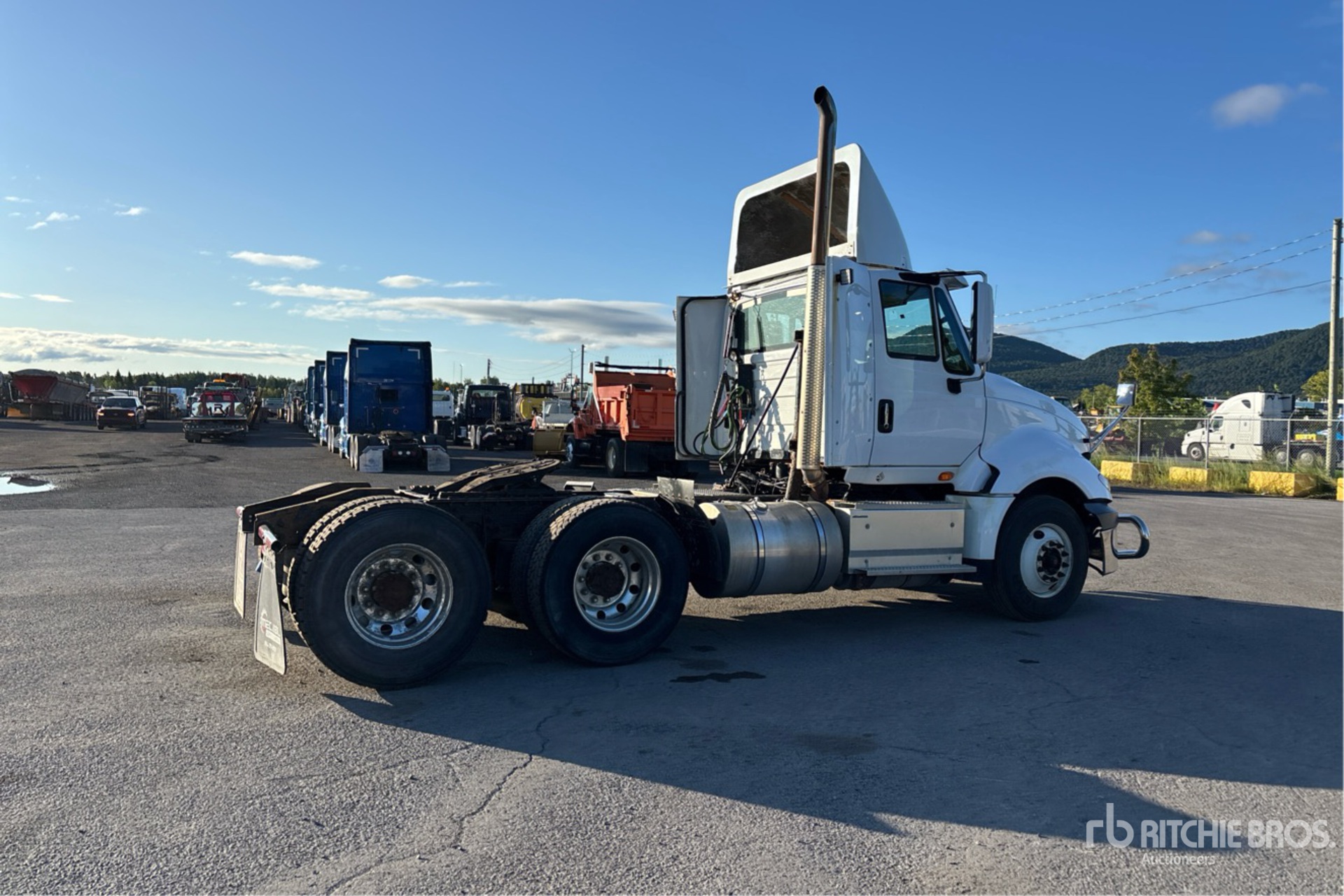 2017 International PROSTAR