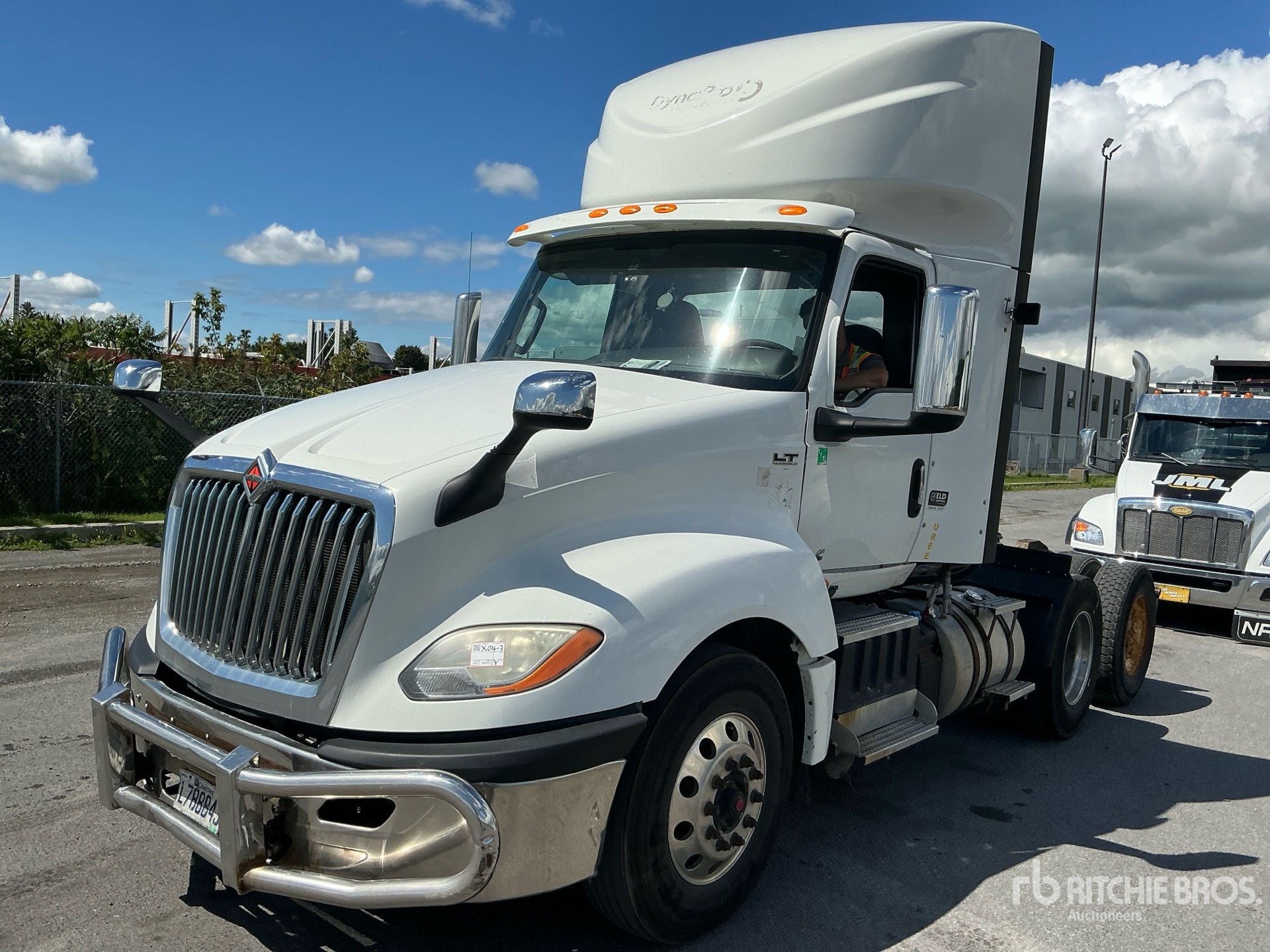 Photo of 2019 International LT625