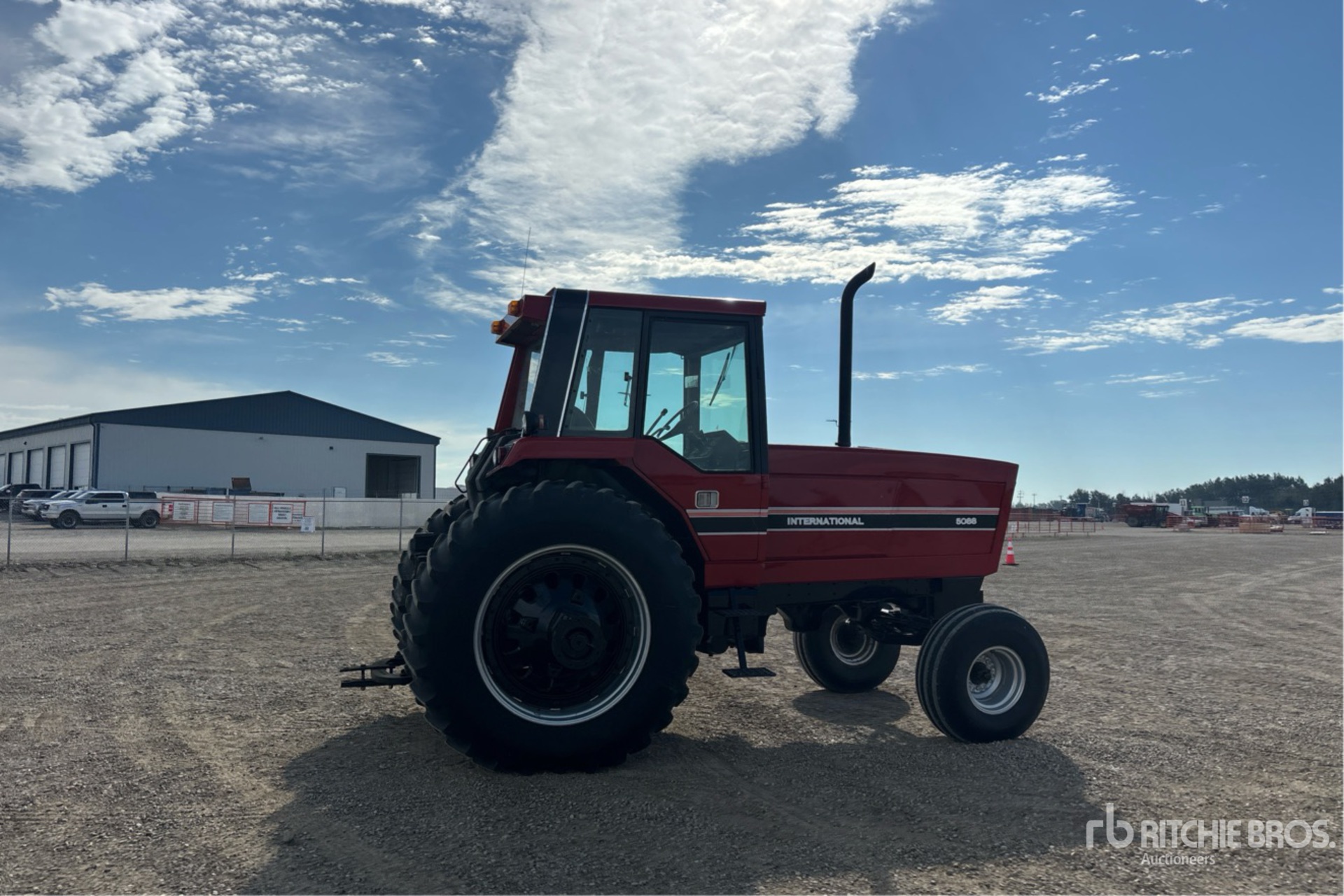 International Harvester 5088