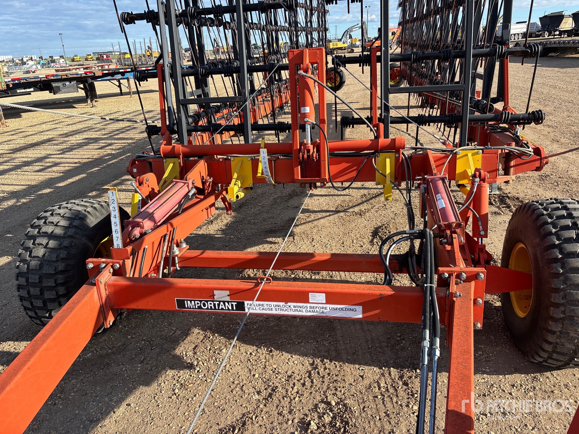 2001 Bourgault 7200