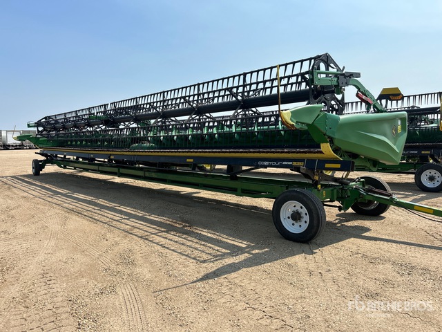 2023 John Deere Hd50r 50 Ft Hinged Draper Combine Header