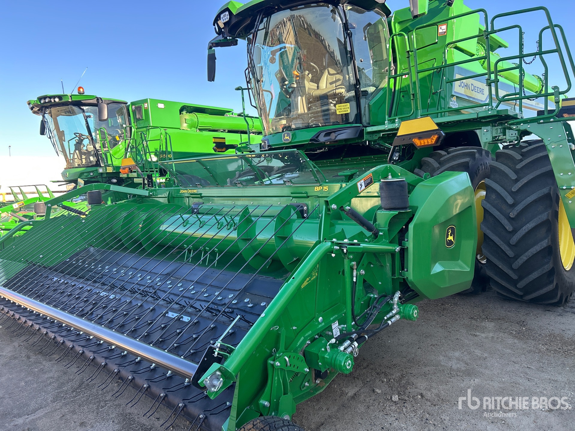 2025 John Deere X9 1100 SIGNATU